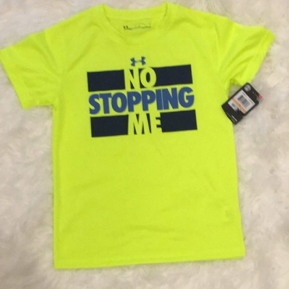 Boys under armour heat gear cooling shirt